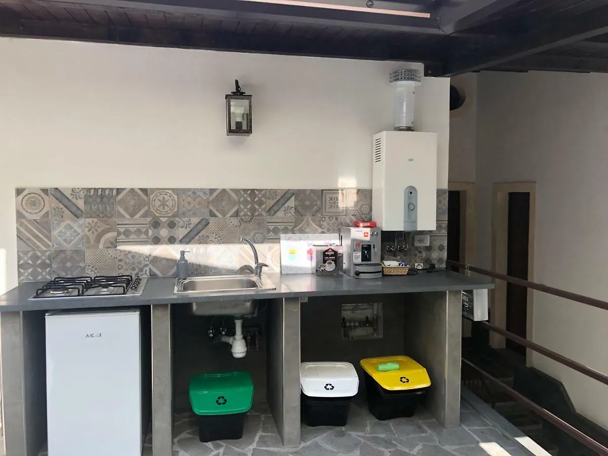 Santa Maria La Scala La Timpa E Il Mare Comfort Rooms Acireale 0*,