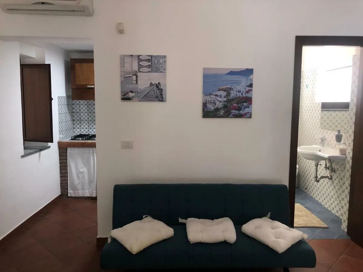 Santa Maria La Scala La Timpa E Il Mare Comfort Rooms Acireale Itália